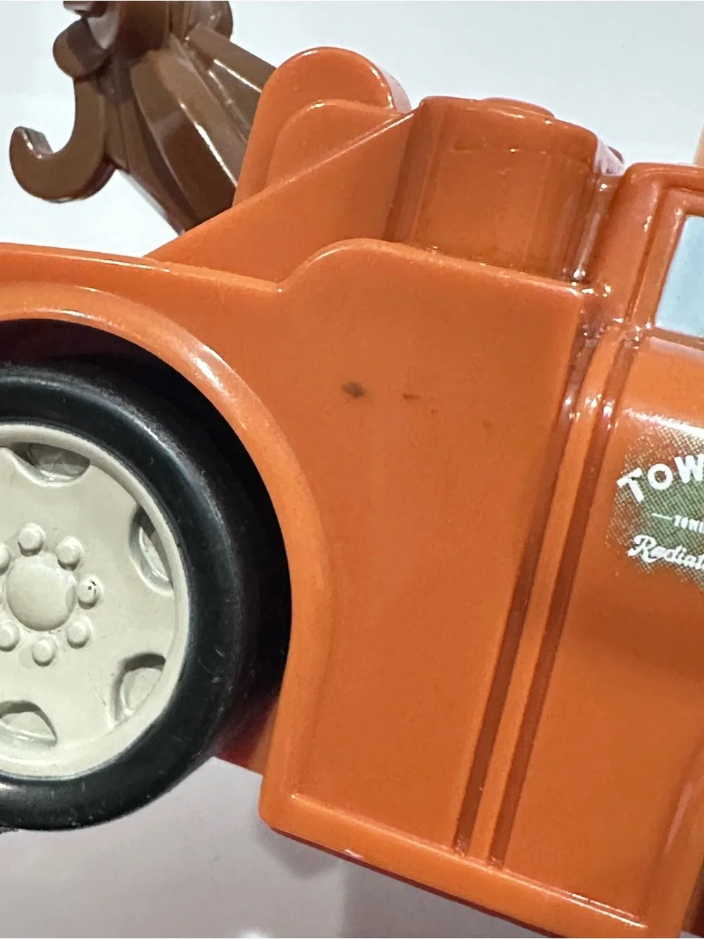 Fisher Price Disney Pixar Cars 2 Talking Flashlight Mater Truck